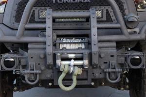 Toyota Tundra CrewMax 4x4 Zombie Apocalypse 2013 года 